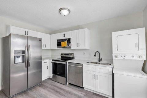 Apartment in Daytona Beach, Florida 2 bedrooms, 75.81 sq.m. № 1819146 - photo 6