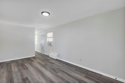 Apartment in Daytona Beach, Florida 2 bedrooms, 75.81 sq.m. № 1819146 - photo 2