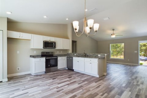 Villa ou maison à louer à Ocala, Floride: 3 chambres, 122.17 m2 № 2150878 - photo 7