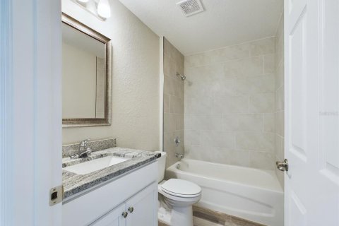 Villa ou maison à louer à Ocala, Floride: 3 chambres, 122.17 m2 № 2150878 - photo 14