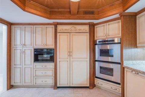 Condo in Orlando, Florida, 3 bedrooms  № 1918252 - photo 8
