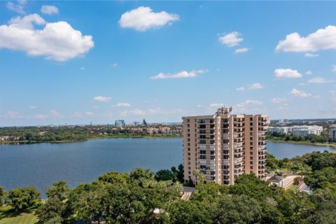 Condominio en alquiler en Orlando, Florida, 3 dormitorios, 246.19 m2 № 1918252 - foto 1