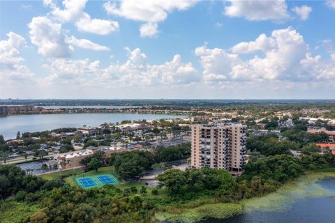 Condominio en alquiler en Orlando, Florida, 3 dormitorios, 246.19 m2 № 1918252 - foto 29