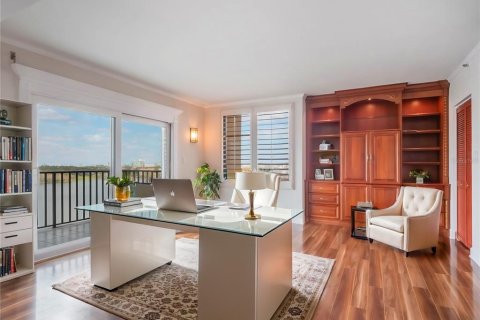 Condominio en alquiler en Orlando, Florida, 3 dormitorios, 246.19 m2 № 1918252 - foto 12