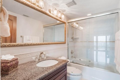 Condominio en alquiler en Orlando, Florida, 3 dormitorios, 246.19 m2 № 1918252 - foto 19