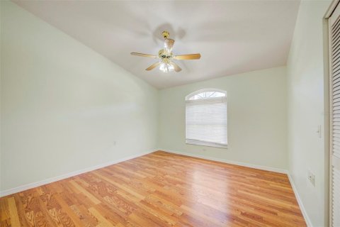 House in Spring Hill, Florida 2 bedrooms, 142.51 sq.m. № 1538584 - photo 23