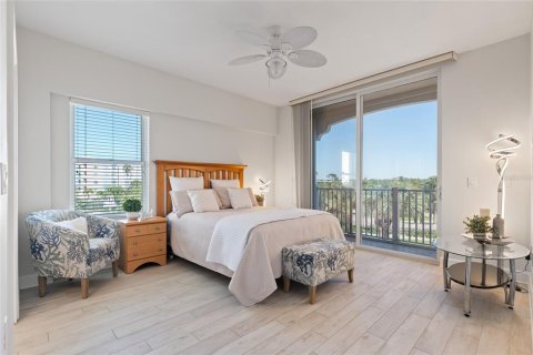Copropriété à vendre à Indian Shores, Floride: 3 chambres, 202.06 m2 № 2418728 - photo 15