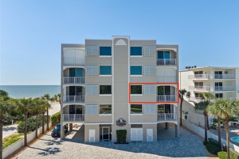 Condo à Indian Shores, Floride, 3 chambres № 2418728
