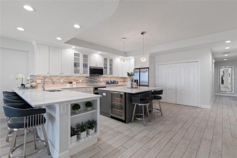 Copropriété à vendre à Indian Shores, Floride: 3 chambres, 202.06 m2 № 2418728 - photo 24