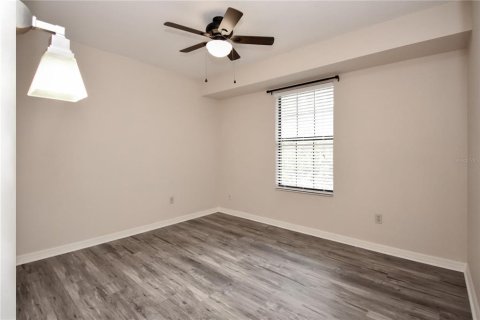 House in Gainesville, Florida 3 bedrooms, 158.21 sq.m. № 1205292 - photo 23