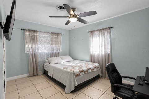 Villa ou maison à vendre à Winter Park, Floride: 4 chambres, 132.57 m2 № 2432638 - photo 11