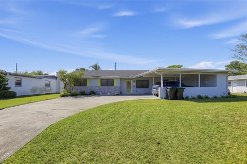 Villa ou maison à Winter Park, Floride 4 chambres, 132.57 m2 № 2432638