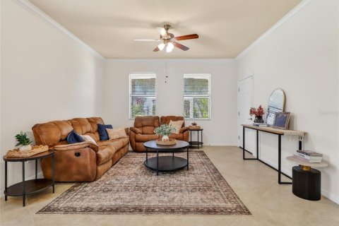 Villa ou maison à vendre à Fort Myers, Floride: 5 chambres, 322.19 m2 № 2229106 - photo 8