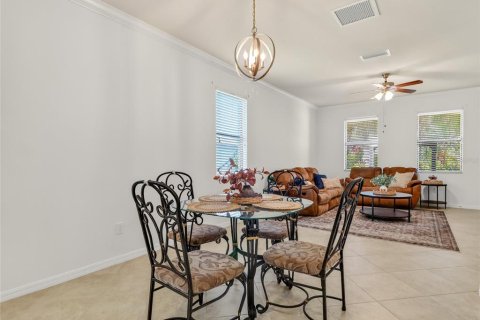 Villa ou maison à vendre à Fort Myers, Floride: 5 chambres, 322.19 m2 № 2229106 - photo 11