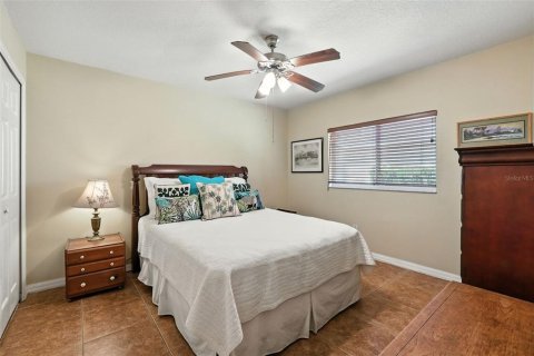 Casa en venta en Clermont, Florida, 4 dormitorios, 226.87 m2 № 1904709 - foto 26