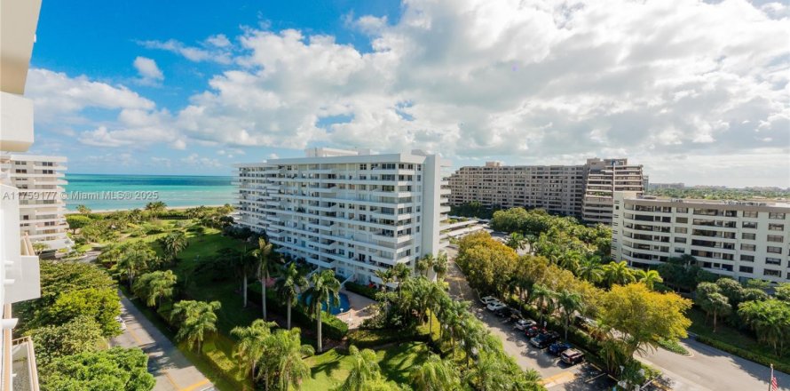 Condo in Key Biscayne, Florida, 2 bedrooms  № 1505151