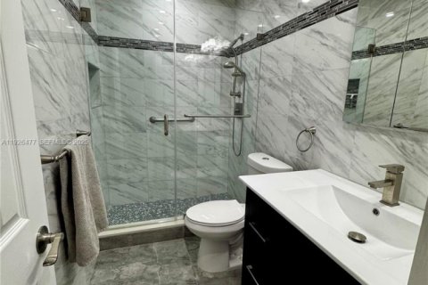 Townhouse in Miami, Florida 3 bedrooms, 113.81 sq.m. № 1986577 - photo 17