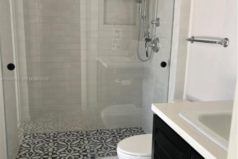 Villa ou maison à vendre à Hollywood, Floride: 2 chambres, 139.91 m2 № 1995255 - photo 14