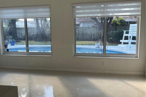 Villa ou maison à vendre à Hollywood, Floride: 2 chambres, 139.91 m2 № 1995255 - photo 7