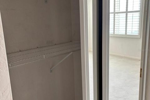 Condominio en alquiler en Daytona Beach, Florida, 2 dormitorios, 120.68 m2 № 1813731 - foto 16