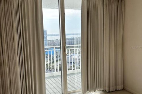 Condominio en alquiler en Daytona Beach, Florida, 2 dormitorios, 120.68 m2 № 1813731 - foto 7