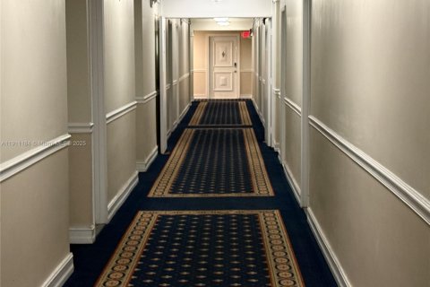 Copropriété à louer à Miami Beach, Floride: 2 chambres, 87.14 m2 № 1967205 - photo 29