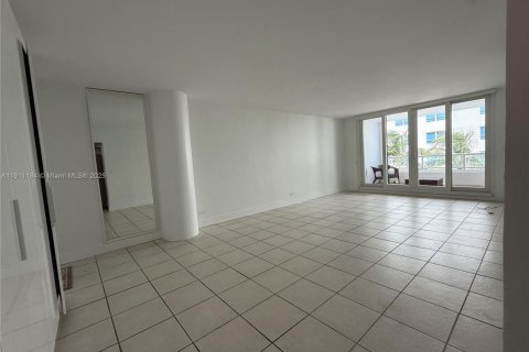 Copropriété à louer à Miami Beach, Floride: 2 chambres, 87.14 m2 № 1967205 - photo 13