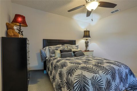 House in Ocala, Florida 3 bedrooms, 162.11 sq.m. № 1634013 - photo 12