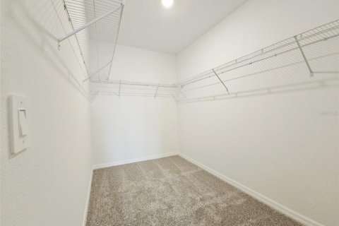 Casa en alquiler en Haines City, Florida, 4 dormitorios, 201.41 m2 № 1775460 - foto 15