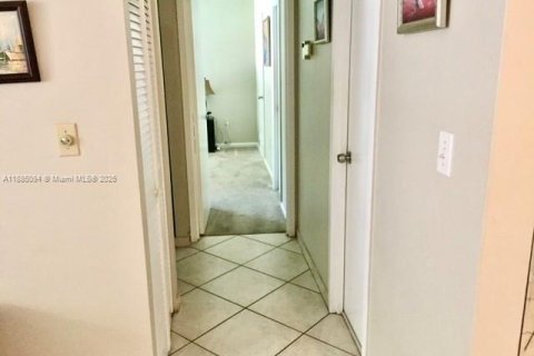 Снять в аренду кондоминиум в Санни-Айлс-Бич, Флорида 1 спальня, 57.6м2, № 1930568 - фото 18