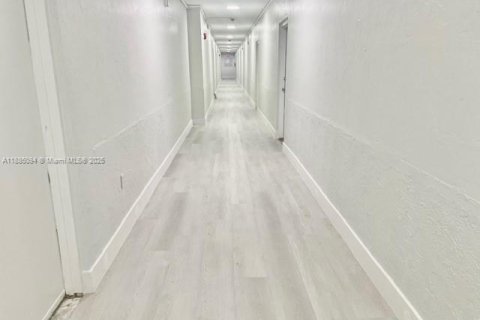 Снять в аренду кондоминиум в Санни-Айлс-Бич, Флорида 1 спальня, 57.6м2, № 1930568 - фото 5