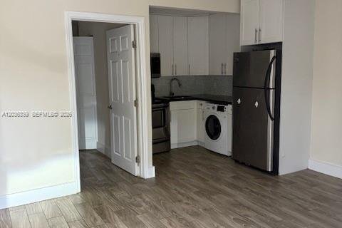 Immobilier commercial à vendre à Hollywood, Floride: 84.54 m2 № 2084279 - photo 6