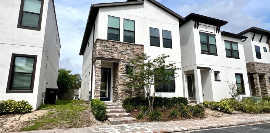 Adosado en Davenport, Florida 4 dormitorios, 173.82 m2 № 1687632