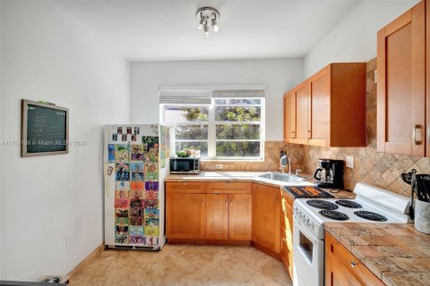 Copropriété à vendre à Miami Beach, Floride: 1 chambre, 68.19 m2 № 1861233 - photo 7