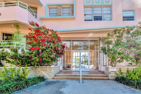 Copropriété à vendre à Miami Beach, Floride: 1 chambre, 68.19 m2 № 1861233 - photo 21