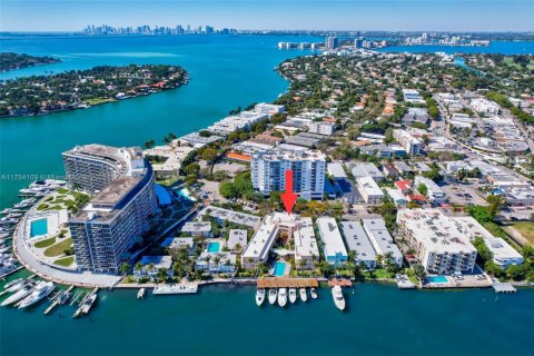 Copropriété à vendre à Miami Beach, Floride: 1 chambre, 68.19 m2 № 1861233 - photo 28