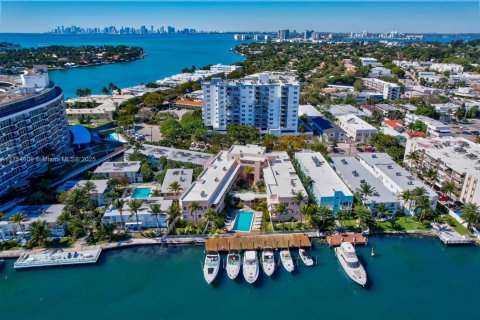 Copropriété à vendre à Miami Beach, Floride: 1 chambre, 68.19 m2 № 1861233 - photo 26