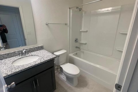 Townhouse in Davenport, Florida 3 bedrooms, 145.58 sq.m. № 1907160 - photo 6