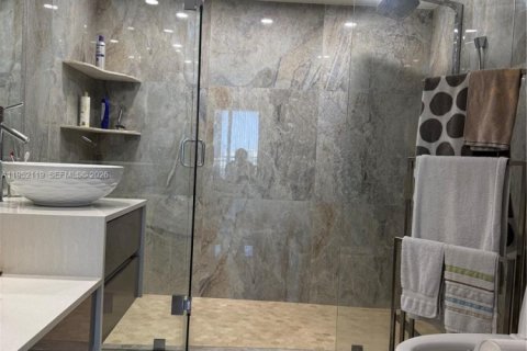 Купить кондоминиум в Санни-Айлс-Бич, Флорида 2 спальни, 140м2, № 2006470 - фото 22