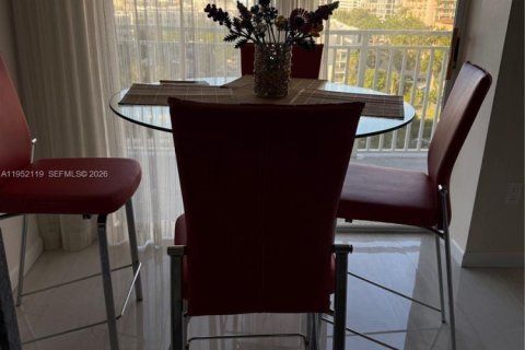 Купить кондоминиум в Санни-Айлс-Бич, Флорида 2 спальни, 140м2, № 2006470 - фото 7