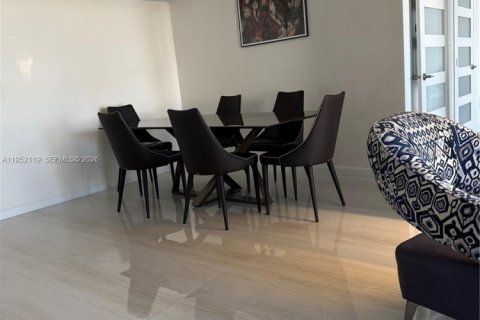 Купить кондоминиум в Санни-Айлс-Бич, Флорида 2 спальни, 140м2, № 2006470 - фото 4