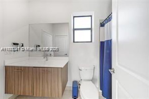 House in Miramar, Florida 5 bedrooms, 314.1 sq.m. № 1944226 - photo 21