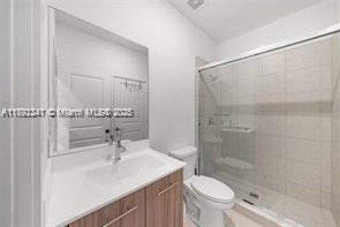 House in Miramar, Florida 5 bedrooms, 314.1 sq.m. № 1944226 - photo 20