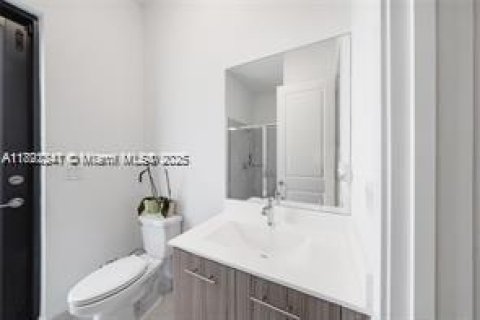 House in Miramar, Florida 5 bedrooms, 314.1 sq.m. № 1944226 - photo 23