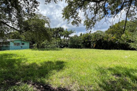 Купить коммерческую недвижимость в Форт-Лодердейл, Флорида № 2034344 - фото 7