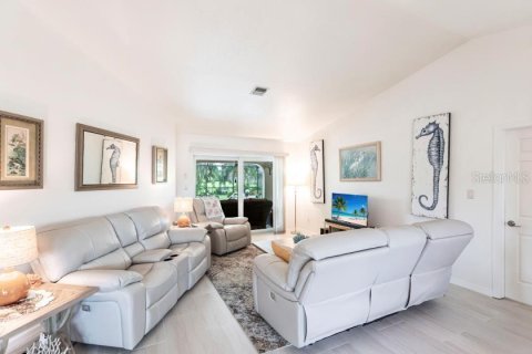 Casa en venta en Punta Gorda, Florida, 3 dormitorios, 196.02 m2 № 1898459 - foto 17