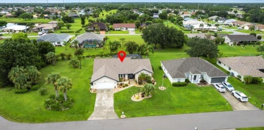 Villa ou maison à Punta Gorda, Floride 3 chambres, 196.02 m2 № 1898459