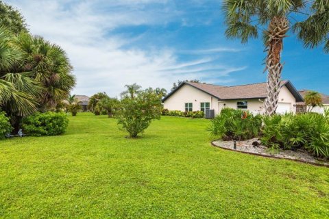 Casa en venta en Punta Gorda, Florida, 3 dormitorios, 196.02 m2 № 1898459 - foto 4