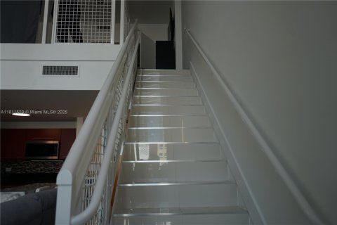 Copropriété à vendre à Miami, Floride: 1 chambre, 90.86 m2 № 1755792 - photo 28