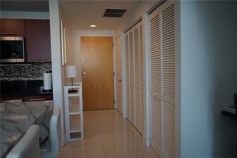 Copropriété à vendre à Miami, Floride: 1 chambre, 90.86 m2 № 1755792 - photo 25